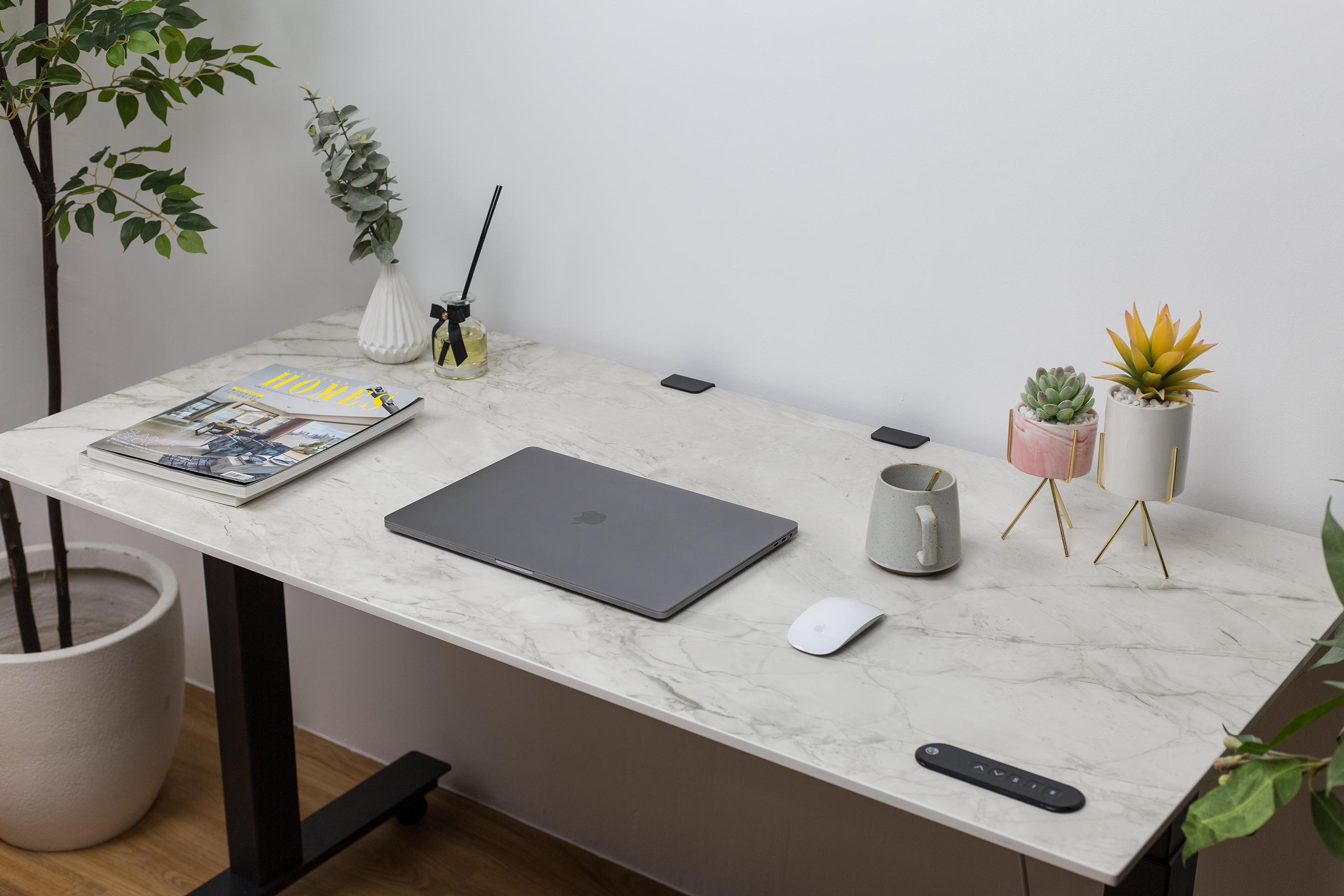 Portum Sintered Stone Standing Desk