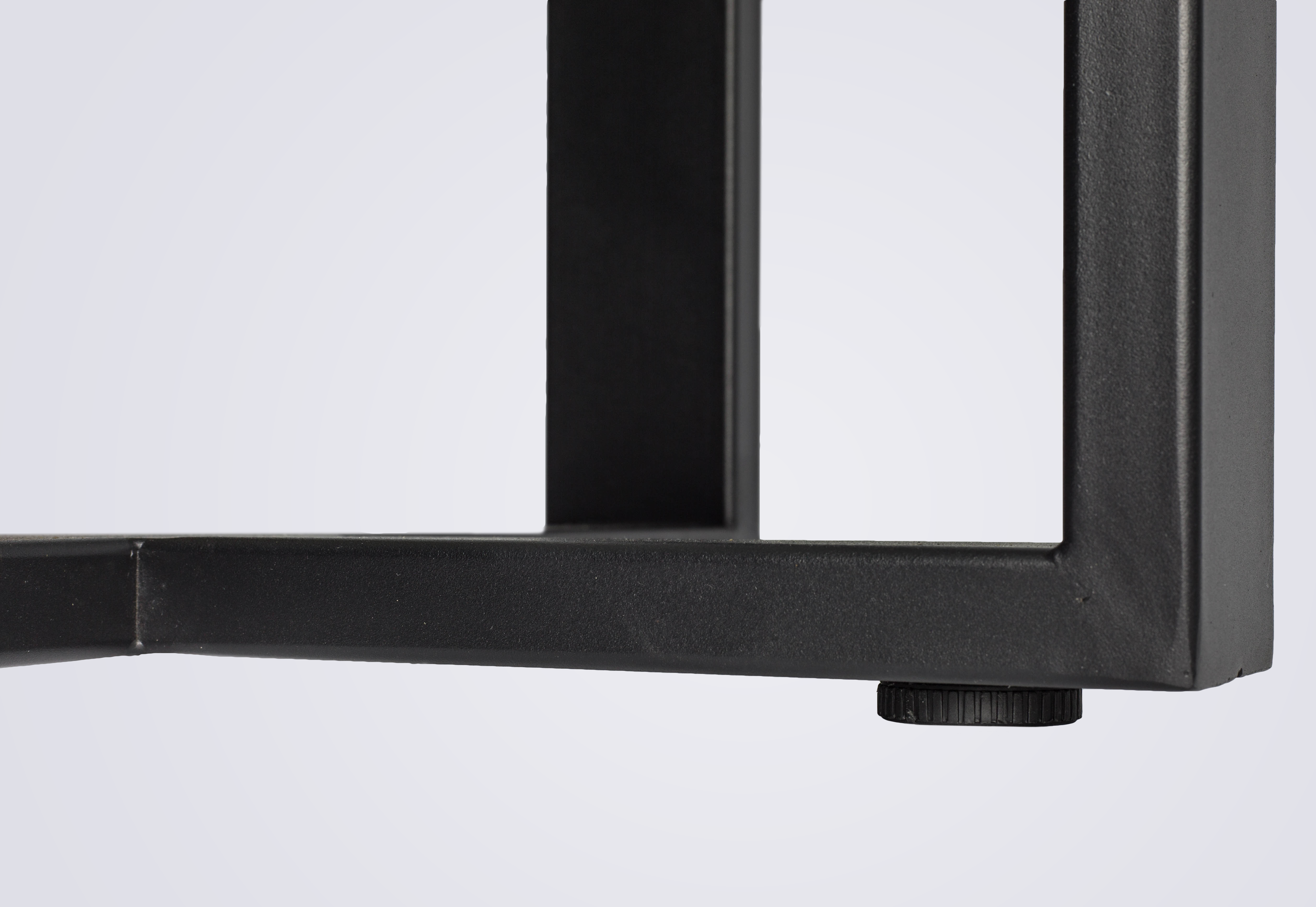 Crevasse Muro Quartz Dining Table