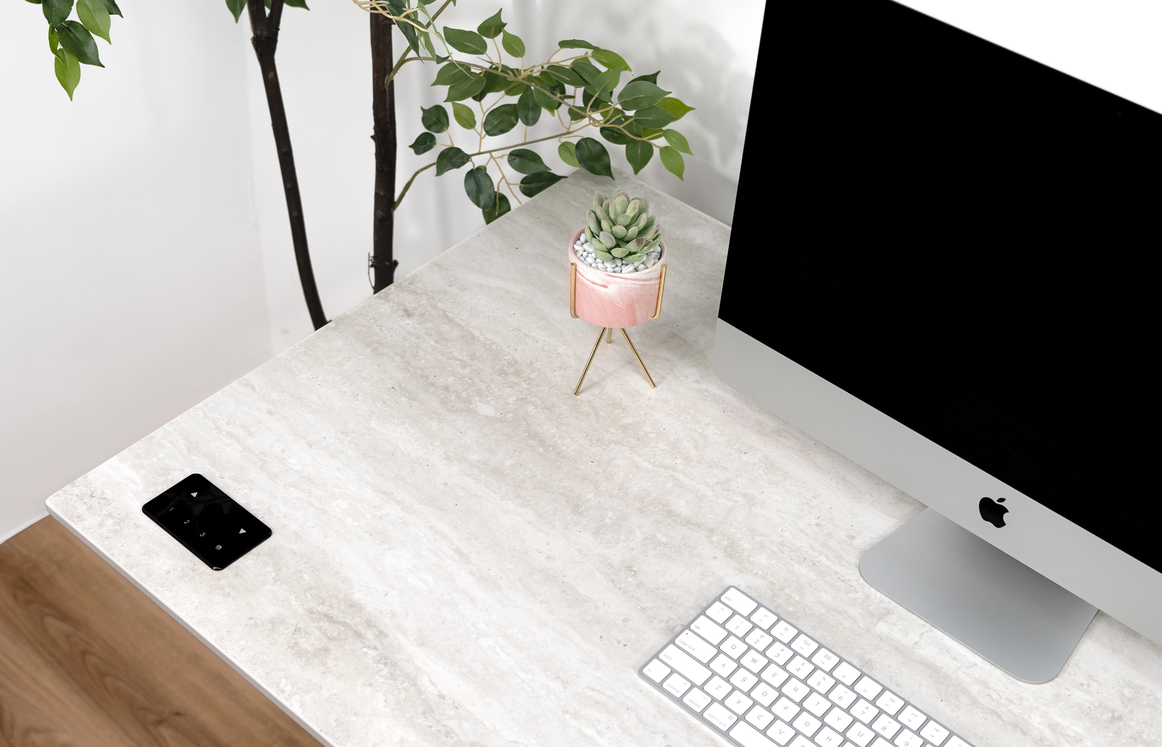 LYRA Standing Desk