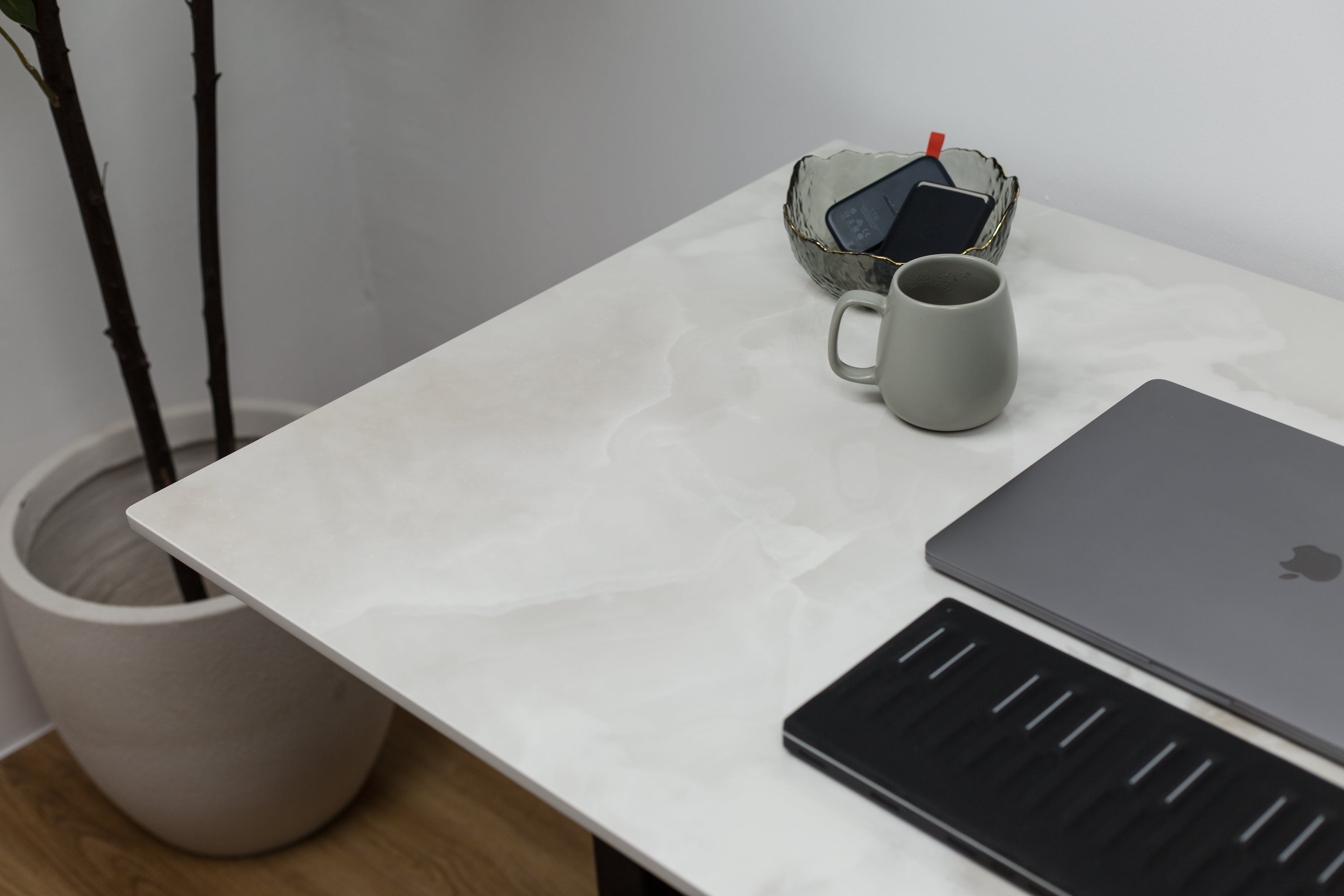 Helena Sintered Stone Standing Desk