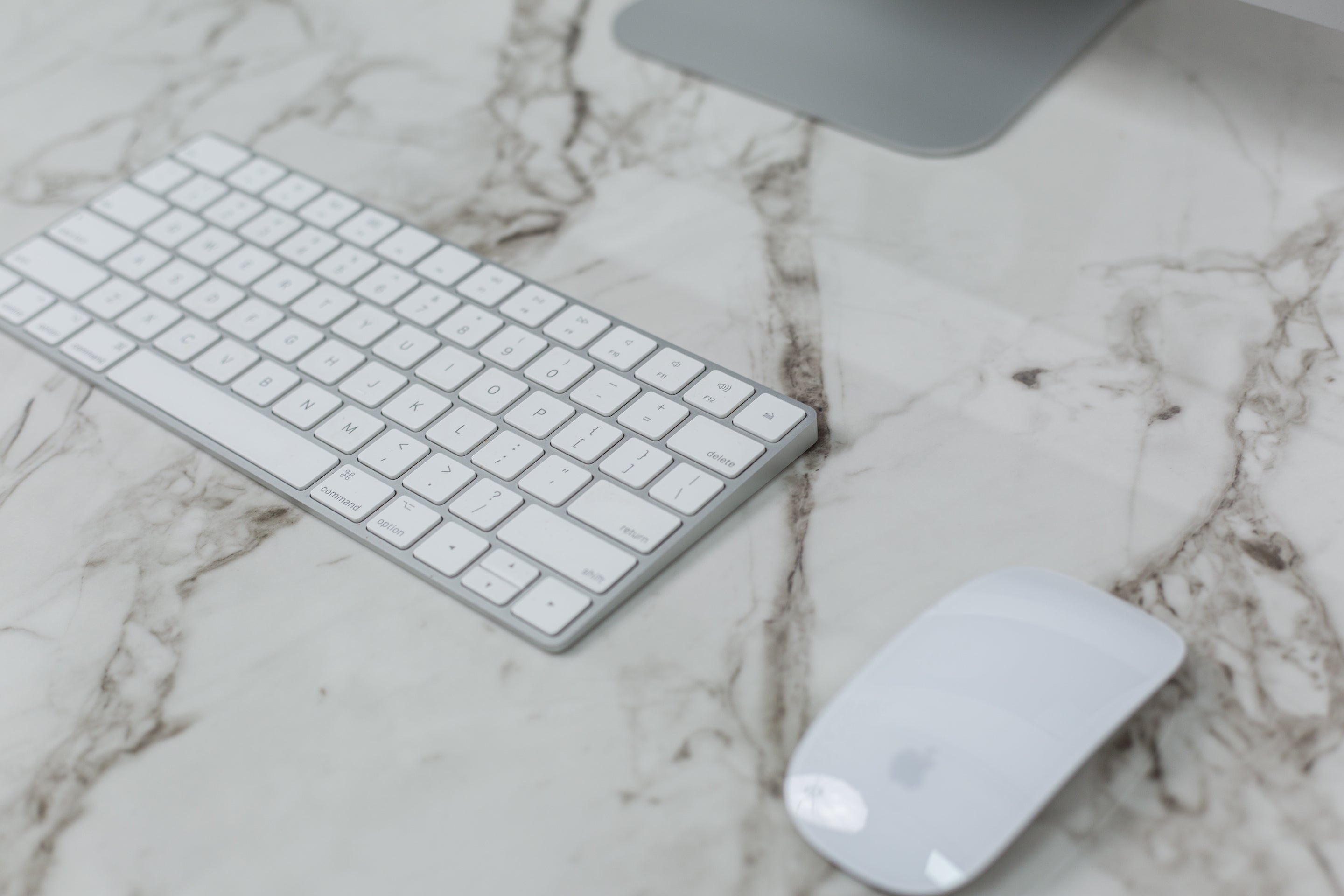 Bergen Sintered Stone Standing Desk